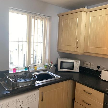Villa Coventry City Centre Townhouse With Private Parking Exterior foto