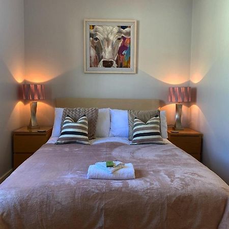 Villa Coventry City Centre Townhouse With Private Parking Exterior foto