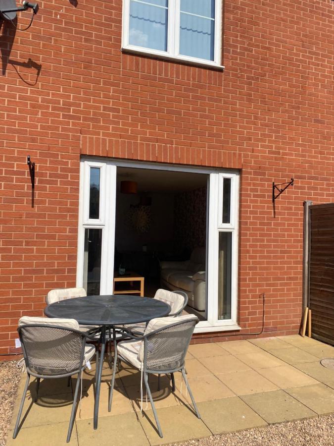 Villa Coventry City Centre Townhouse With Private Parking Exterior foto